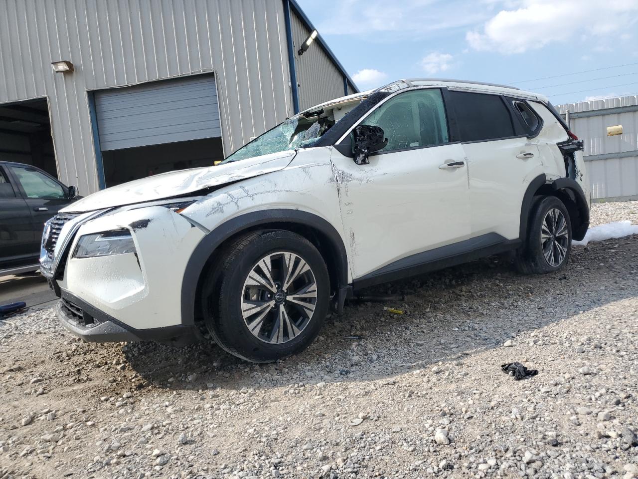 NISSAN ROGUE SV