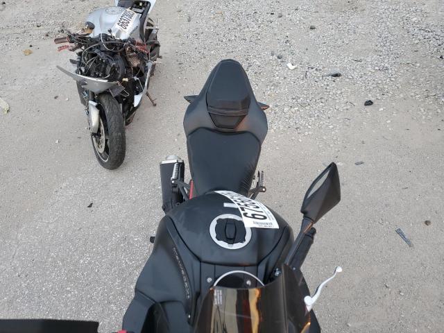 2021 KAWASAKI ZR900 F ML5ZRDF12MDA46512
