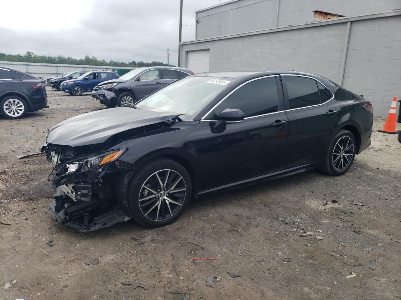 TOYOTA CAMRY SE NIGHT SHADE