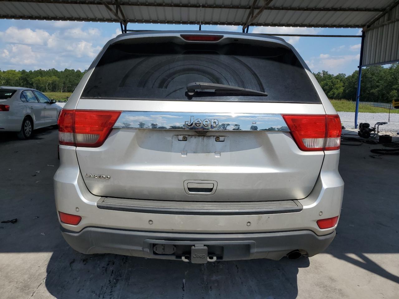 JEEP GRAND CHEROKEE LAREDO