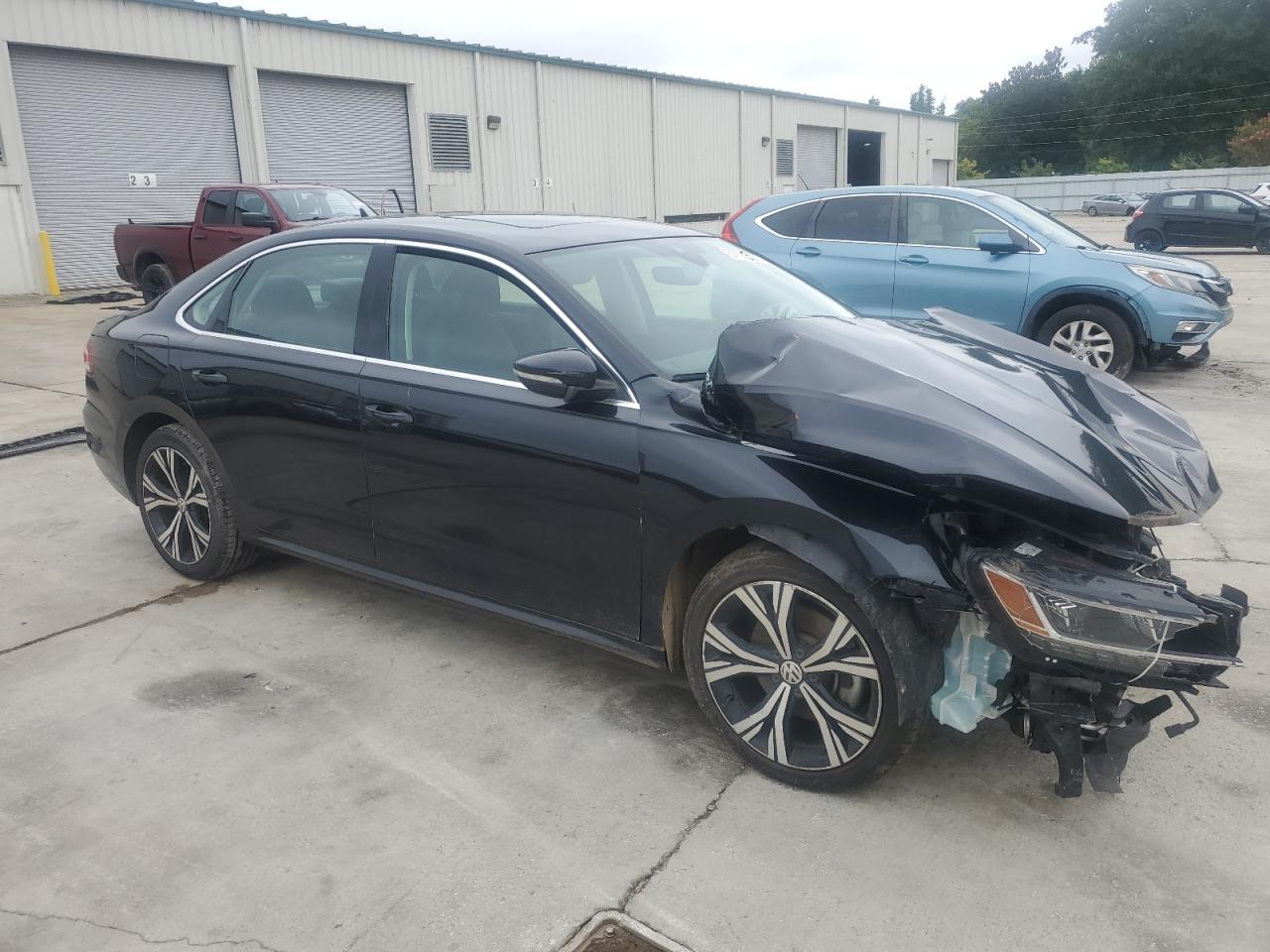 VOLKSWAGEN PASSAT SE