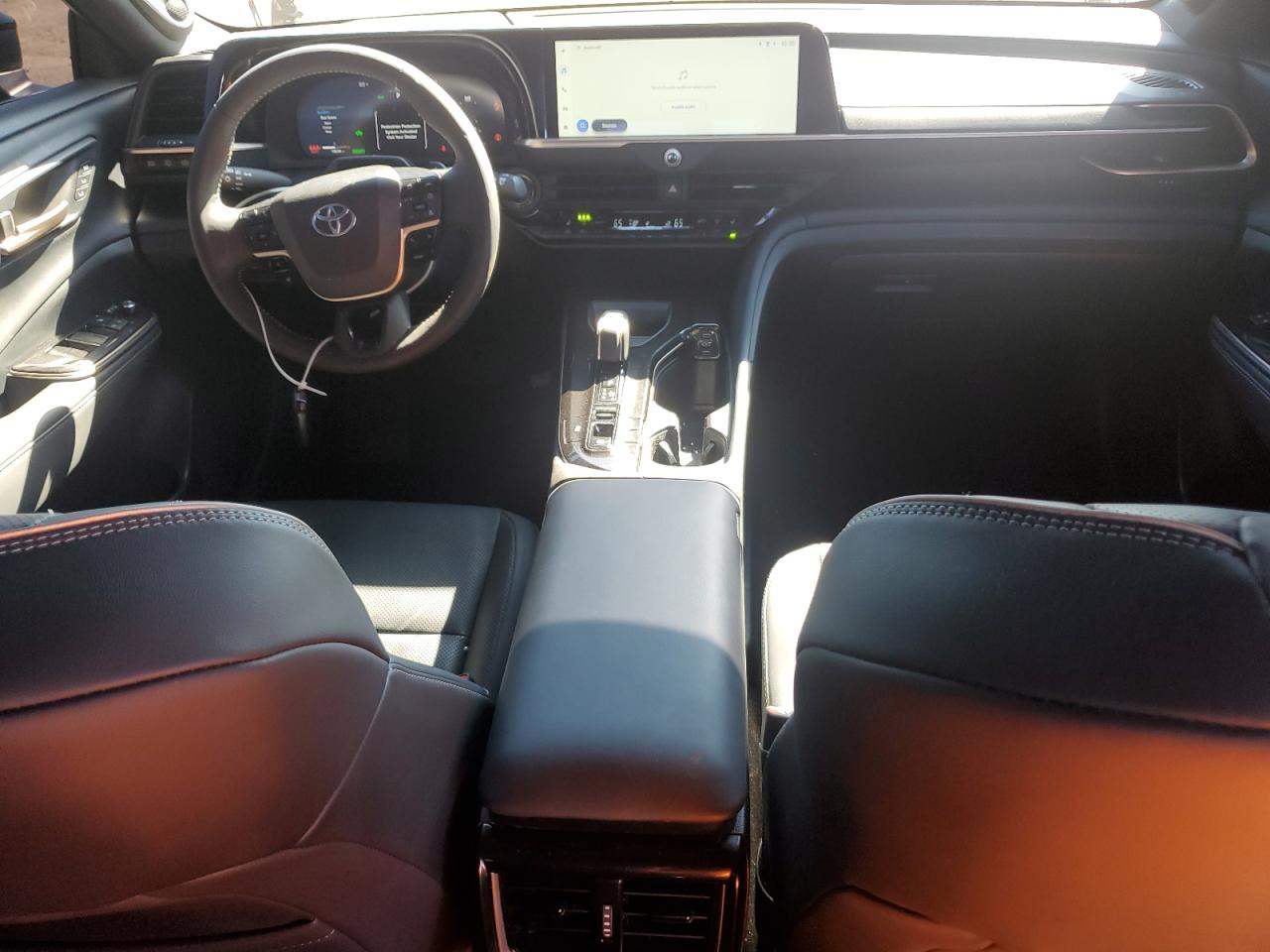 Lot #3308213169 2025 TOYOTA CROWN SIGNIA XLE