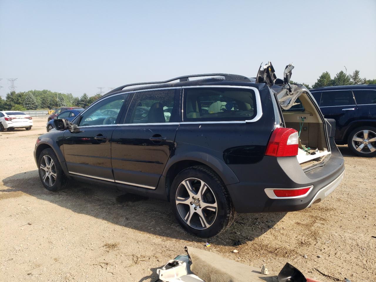 VOLVO XC70 T6