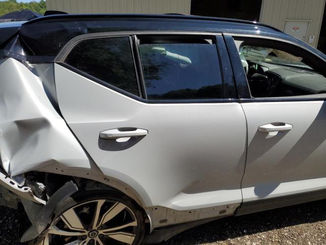 2021 VOLVO XC40 RECHA YV4ED3UR0M2458987