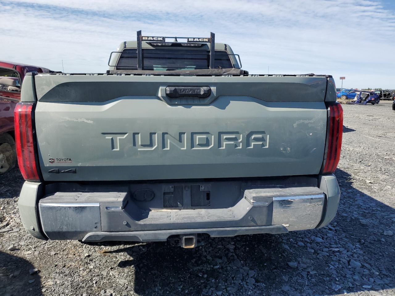 TOYOTA TUNDRA CREWMAX SR5