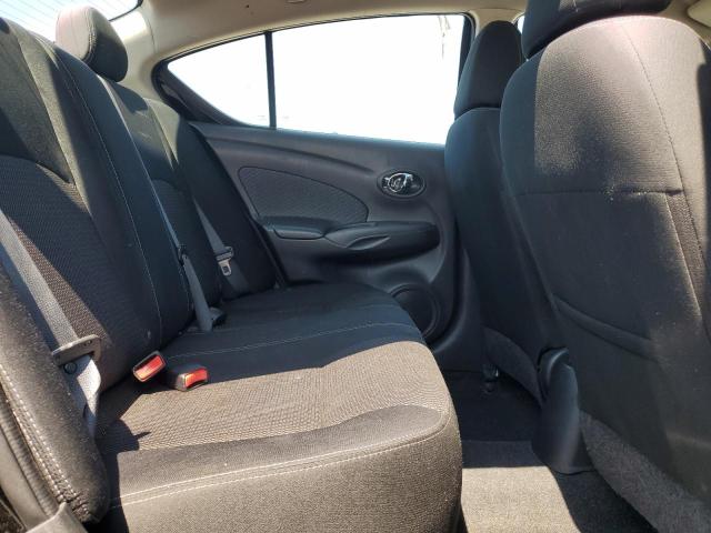 2015 NISSAN VERSA S 3N1CN7AP3FL852411
