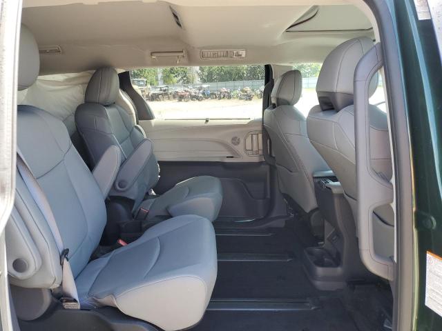 2024 TOYOTA SIENNA XLE 5TDJSKFC2RS150634