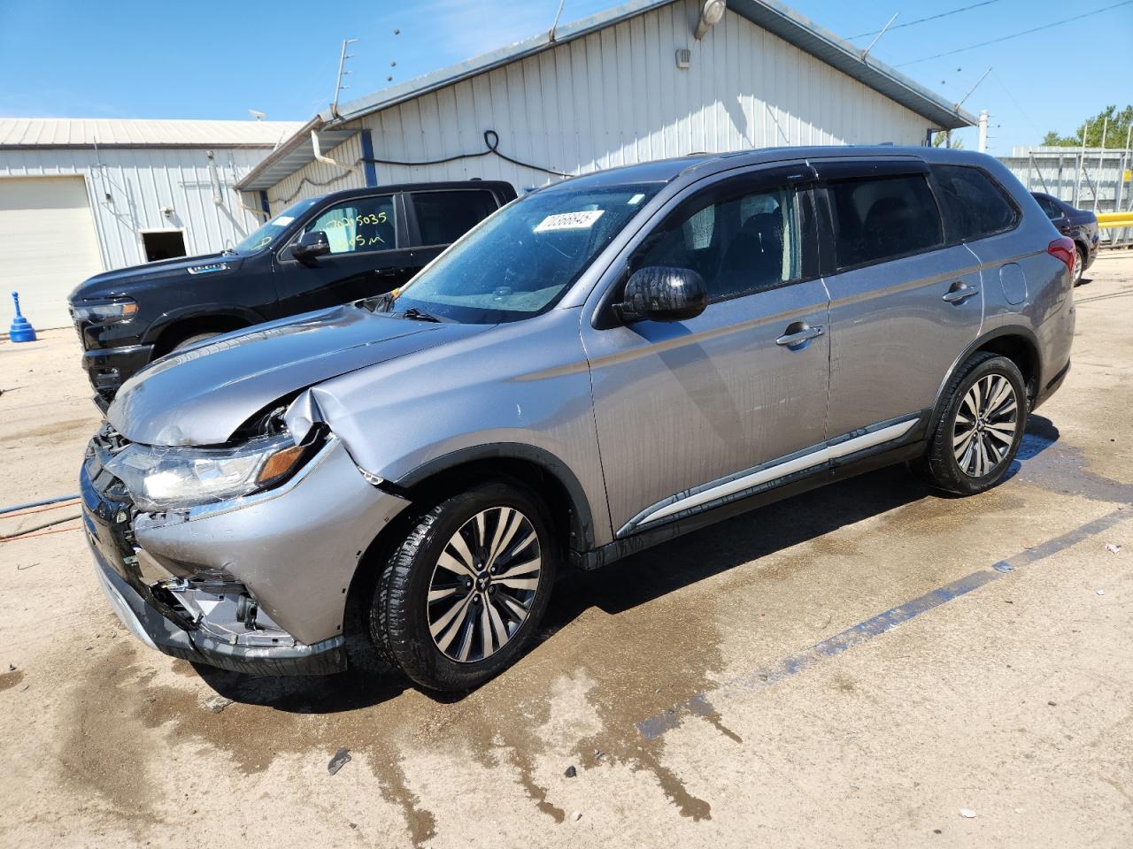 Lot #3285720648 2019 MITSUBISHI OUTLANDER