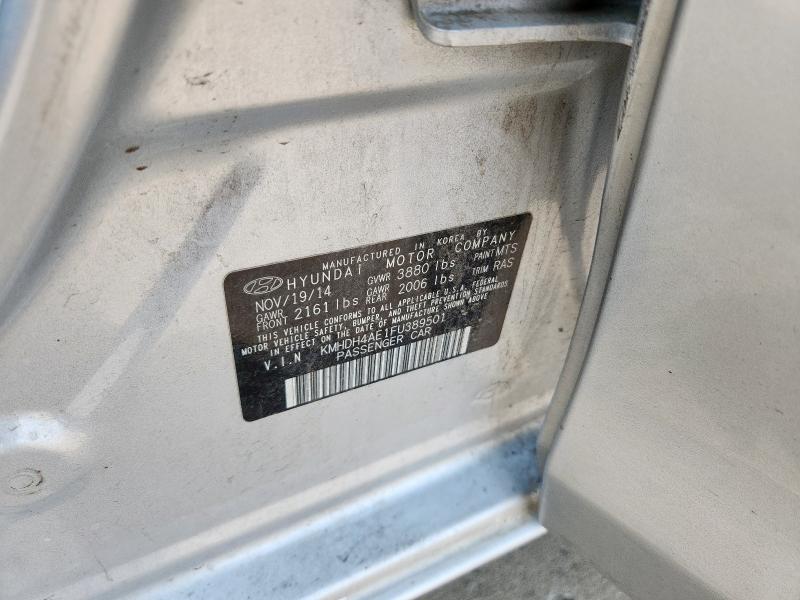 2015 HYUNDAI ELANTRA SE KMHDH4AE1FU389501