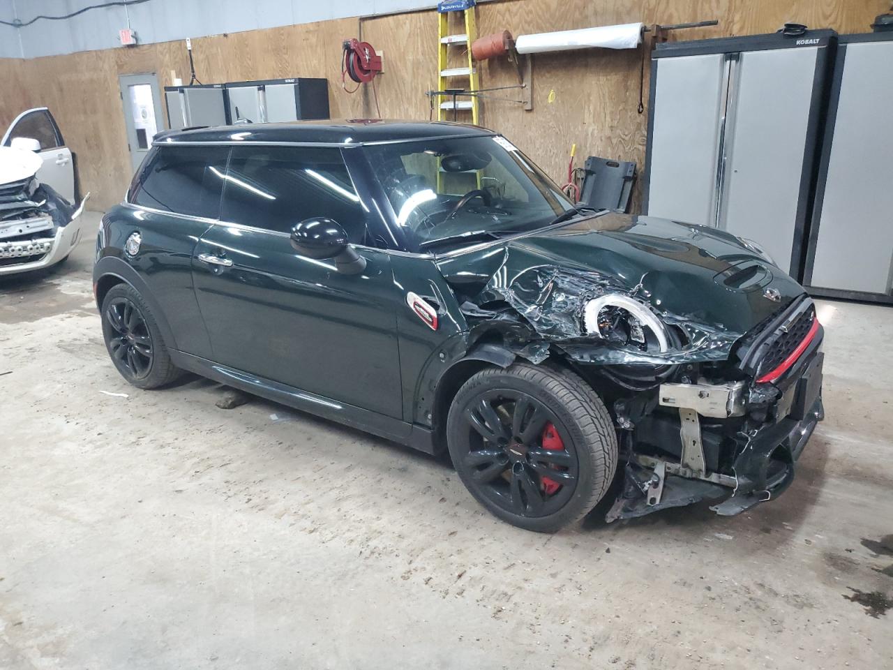 MINI COOPER JOHN COOPER WORKS