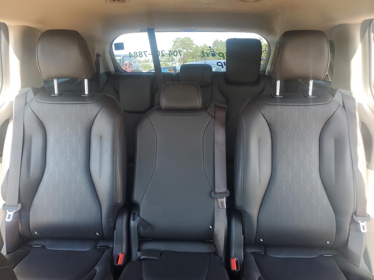 KIA CARNIVAL LX