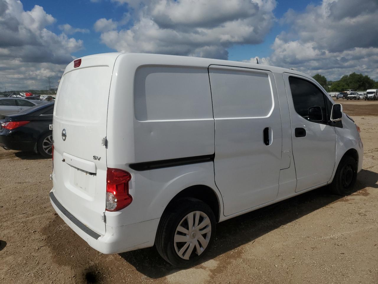 NISSAN NV200 2.5S