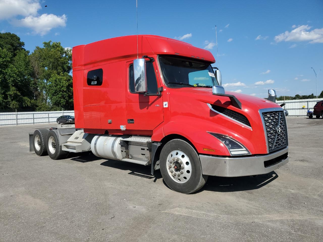 Lot #3311644247 2020 VOLVO VN VNL