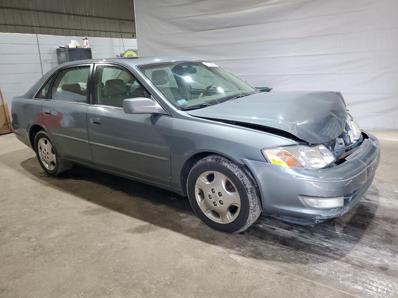 Lot #3270917444 2004 TOYOTA AVALON XL