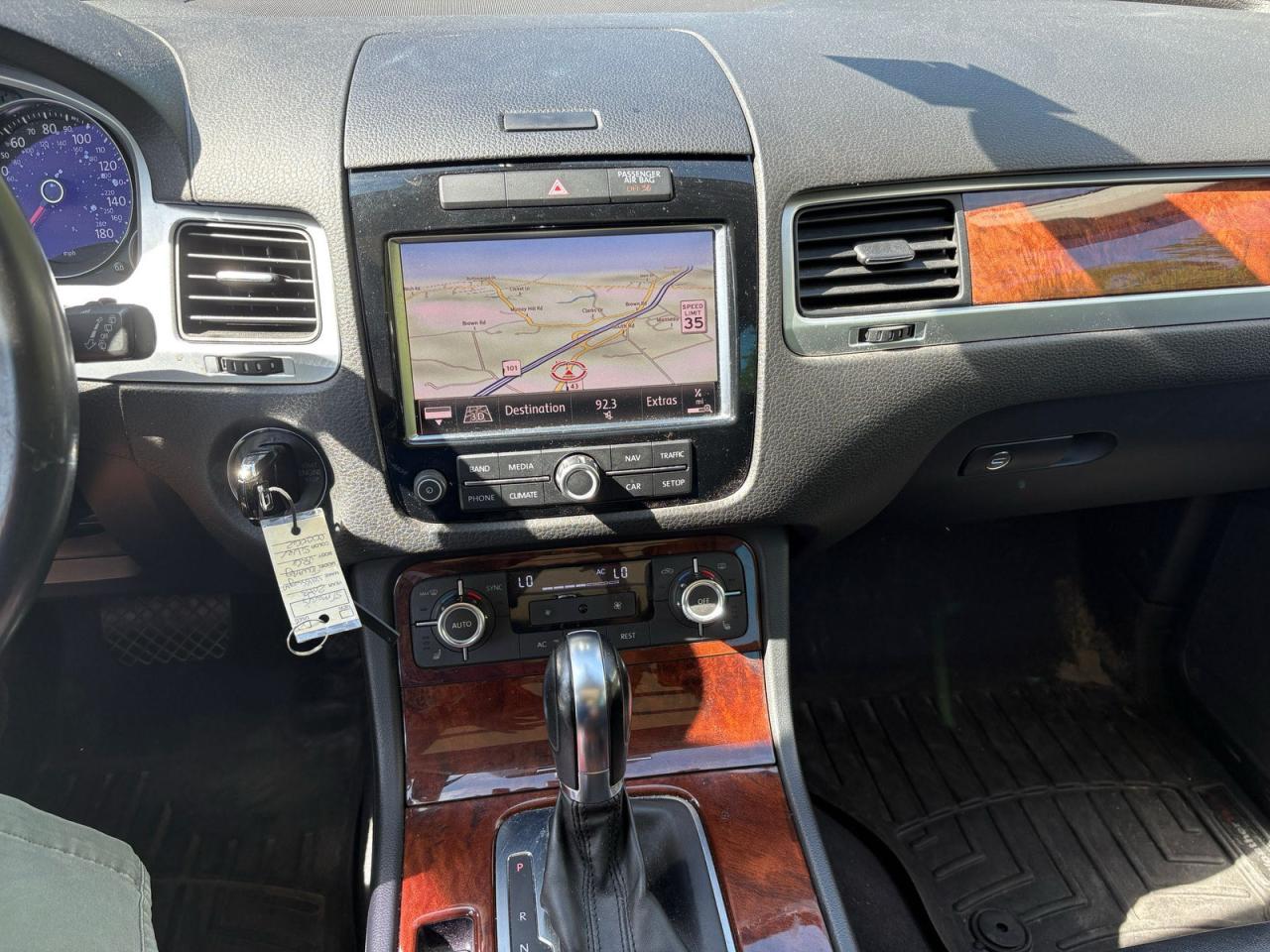 VOLKSWAGEN TOUAREG V6