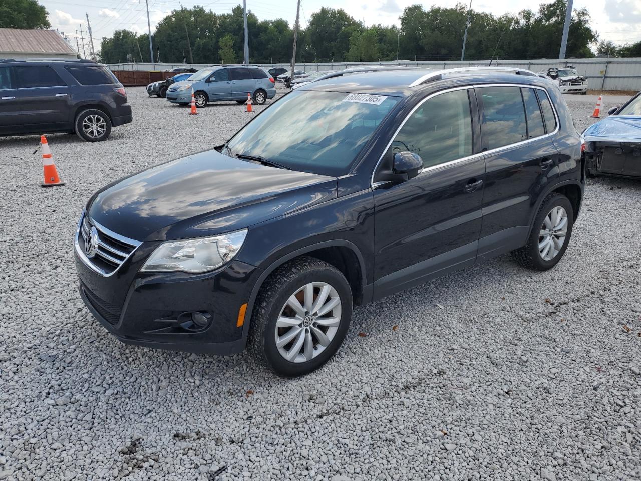 VOLKSWAGEN TIGUAN S