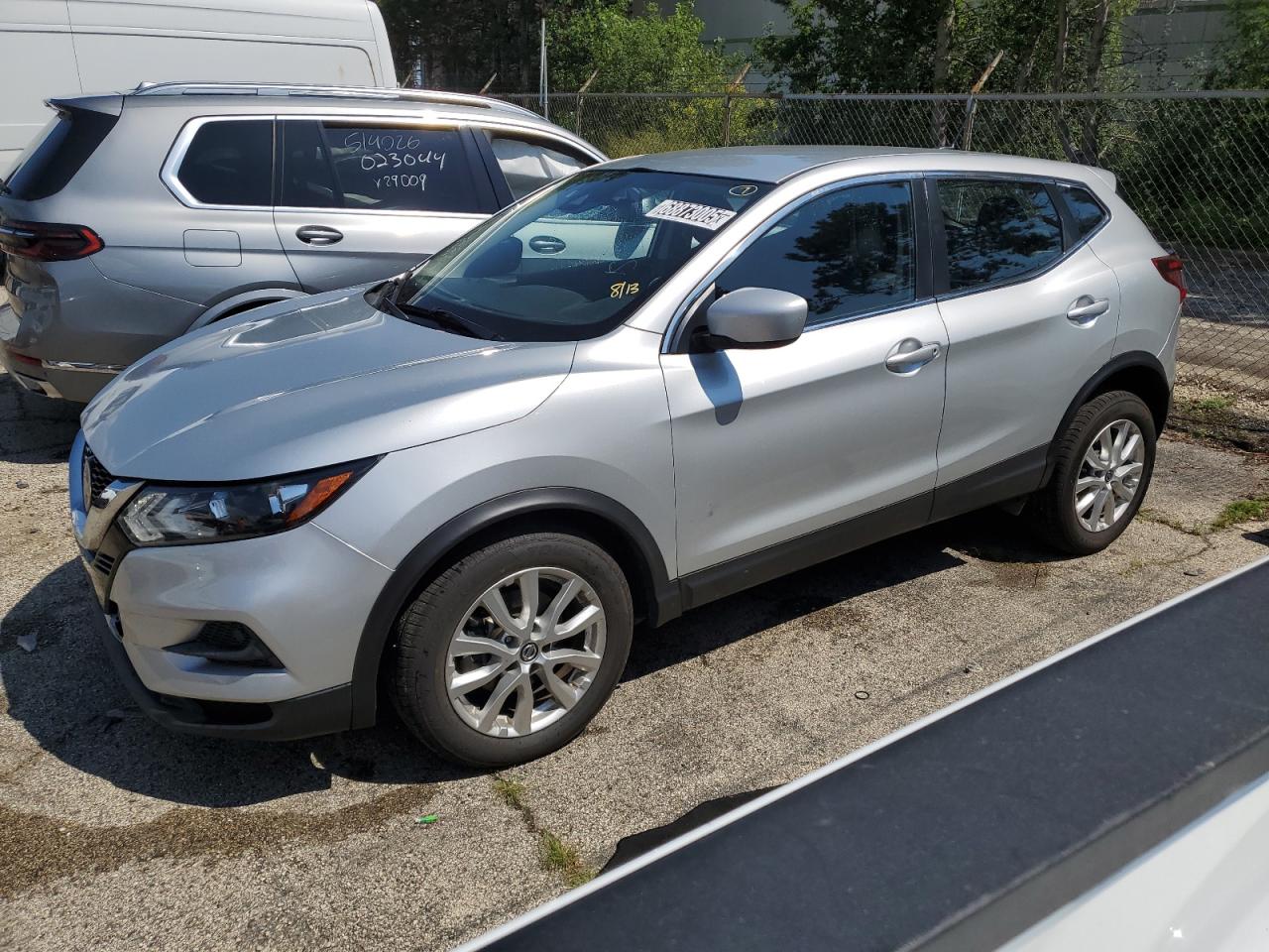 NISSAN ROGUE SPORT S