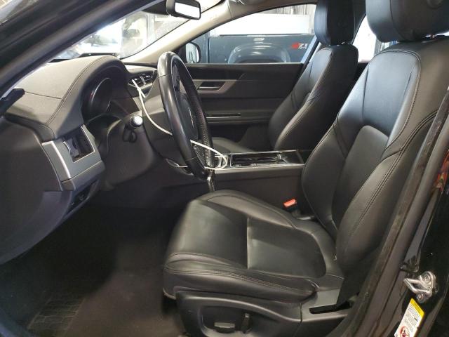 2018 JAGUAR XF PREMIUM SAJBJ4FX2JCY56533