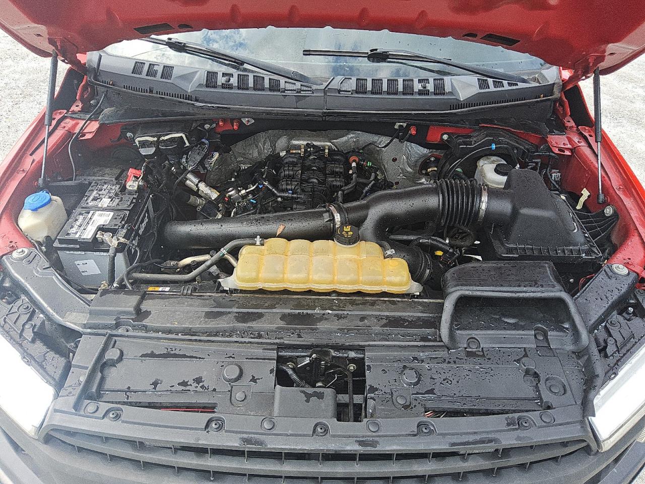 FORD F-150 SUPER CAB