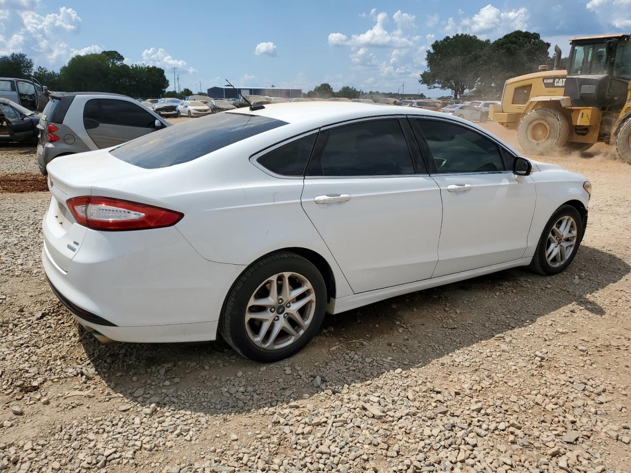 FORD FUSION SE