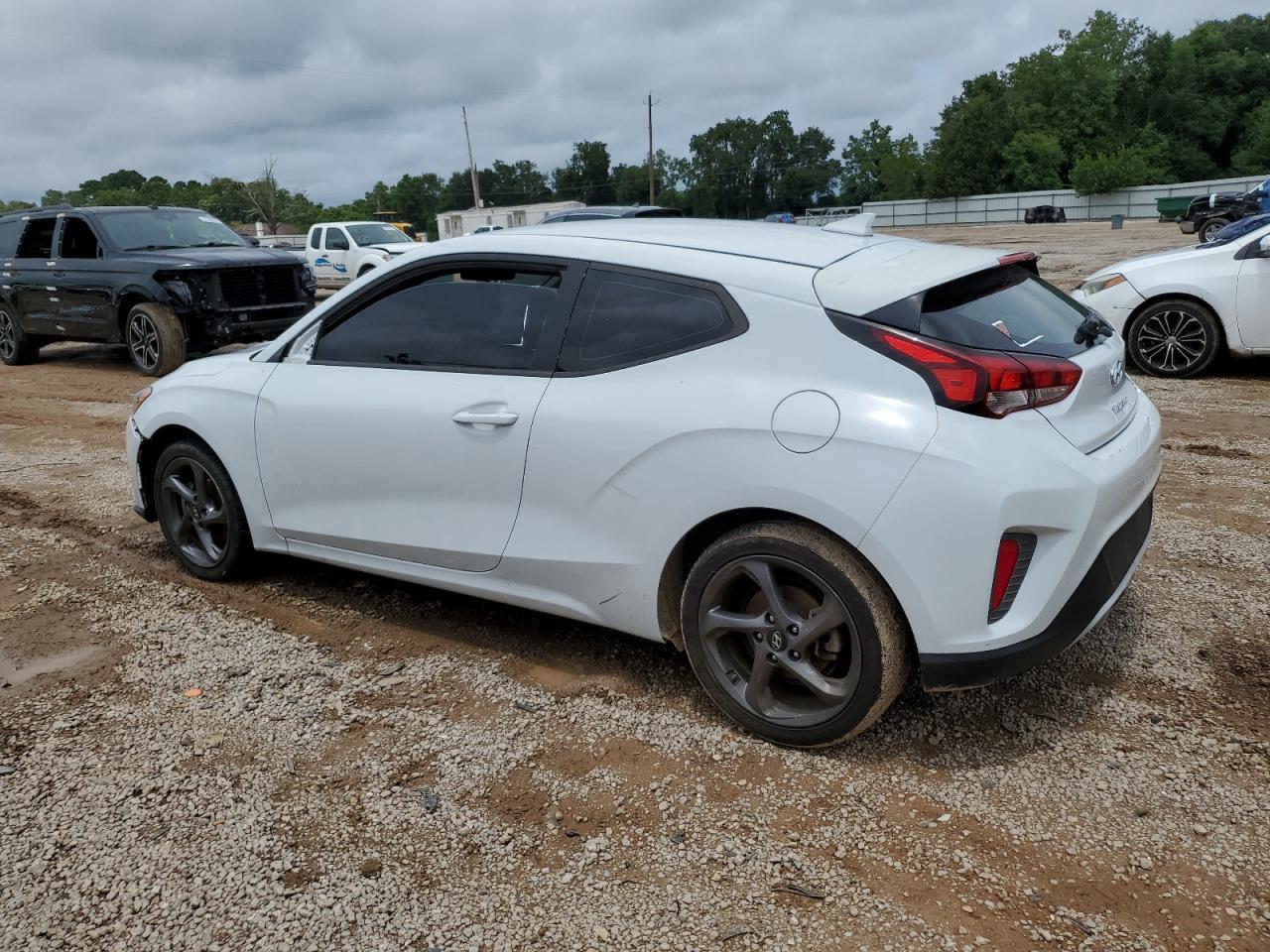 HYUNDAI VELOSTER BASE