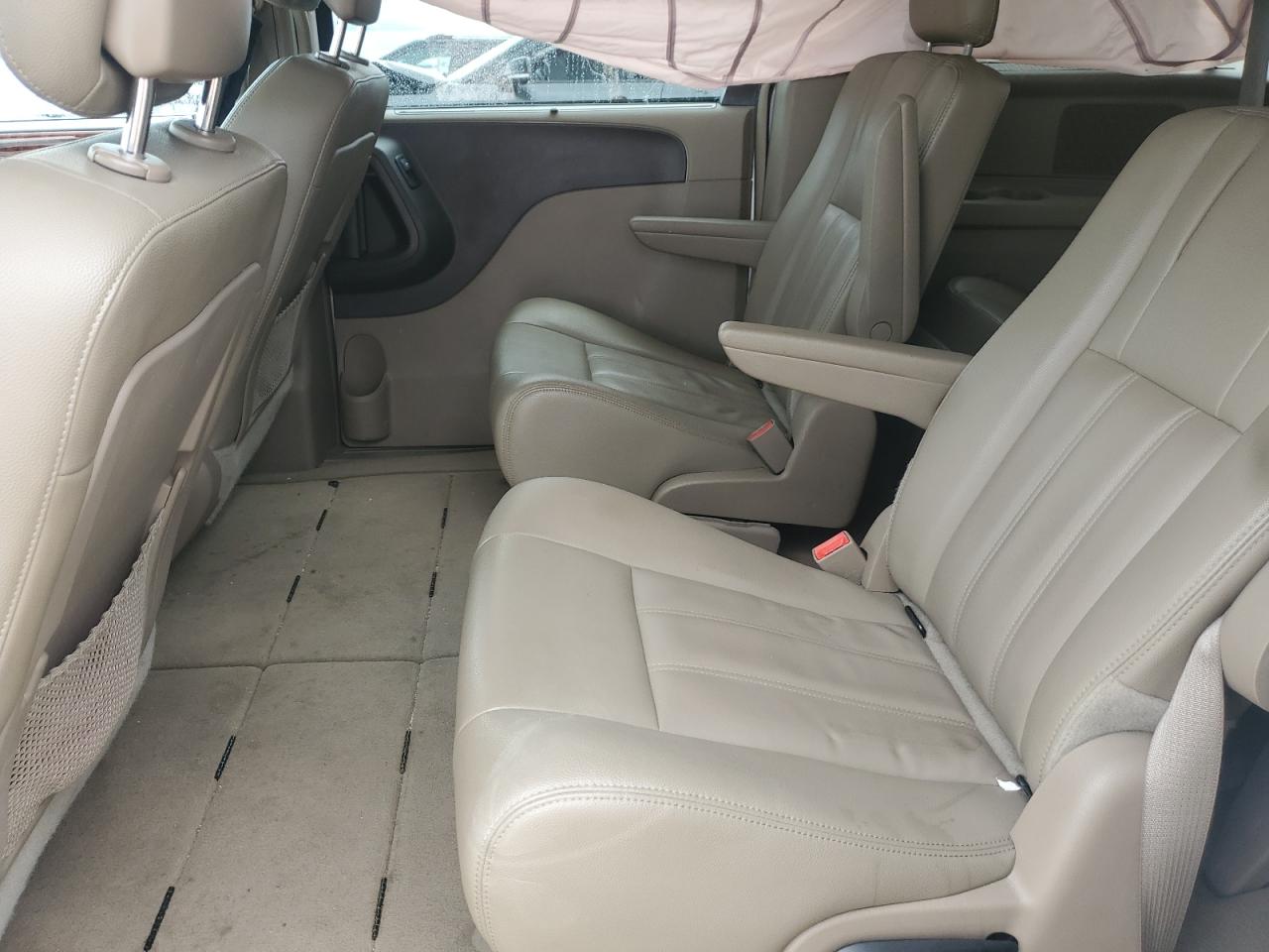 CHRYSLER TOWN & COUNTRY TOURING