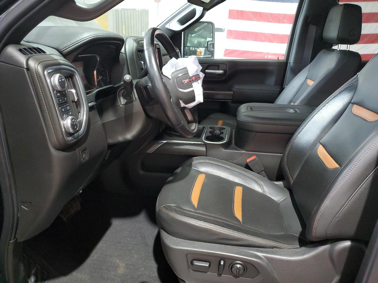 GMC SIERRA K2500 AT4