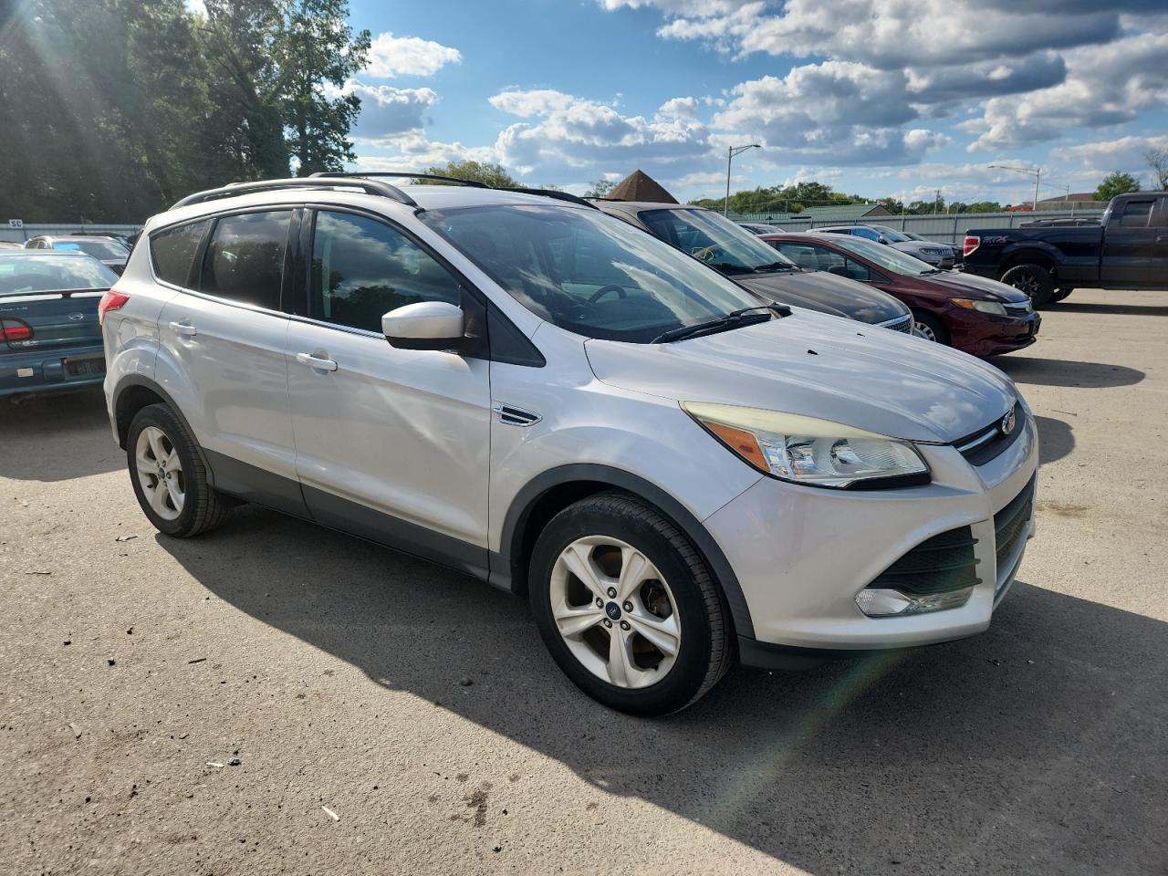 FORD ESCAPE SE