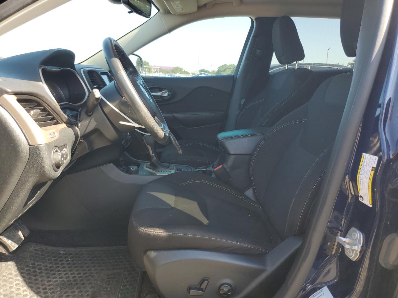 JEEP GRAND CHEROKEE LATITUDE