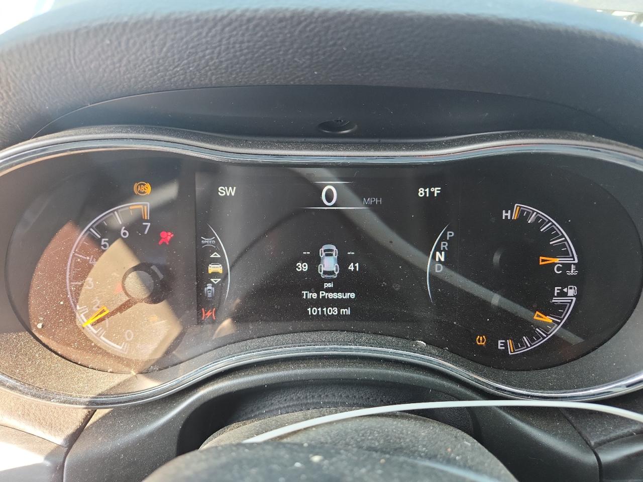 JEEP GRAND CHEROKEE LAREDO