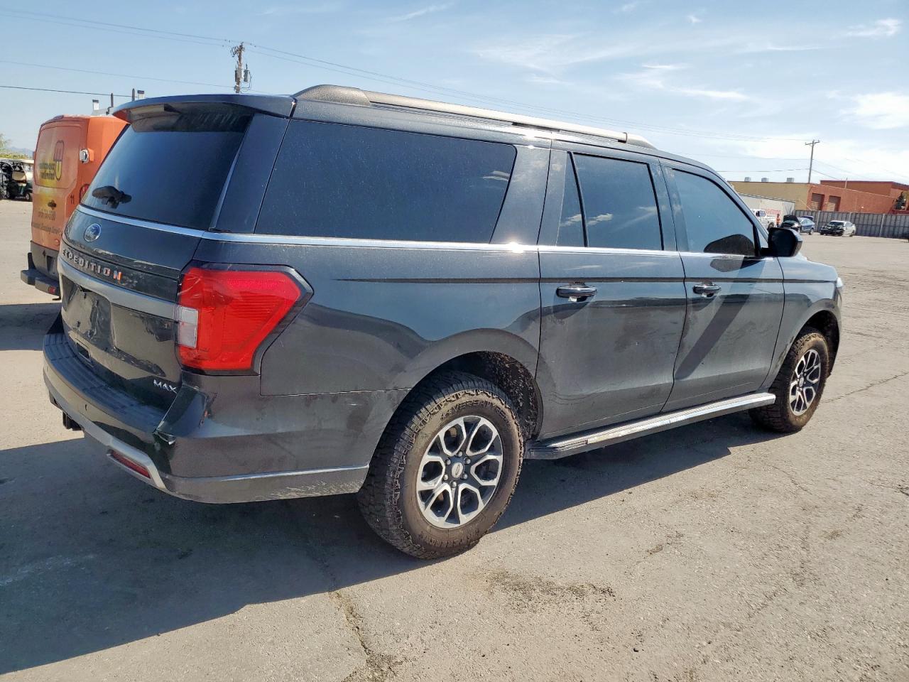 FORD EXPEDITION MAX XLT