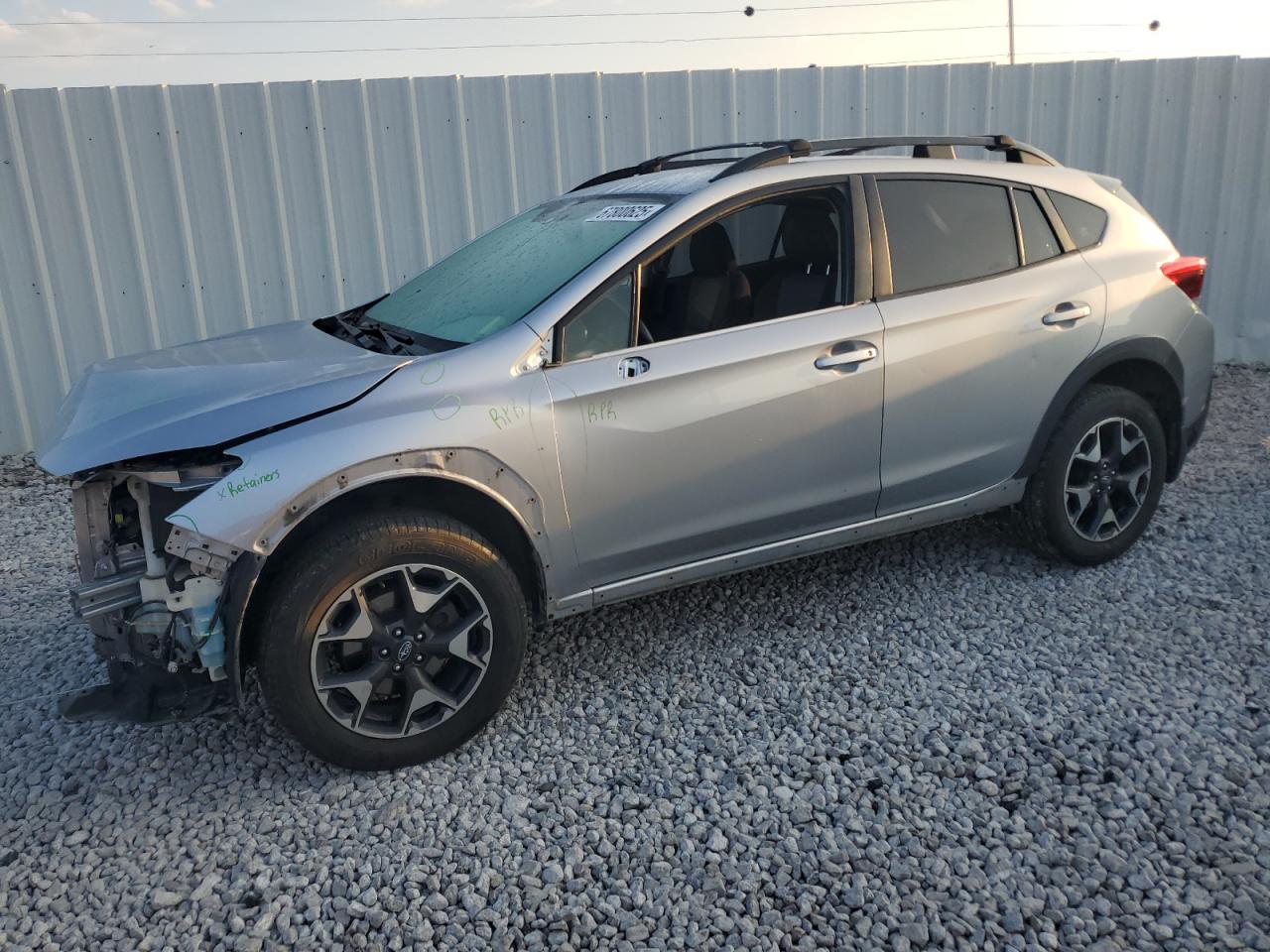 SUBARU CROSSTREK PREMIUM