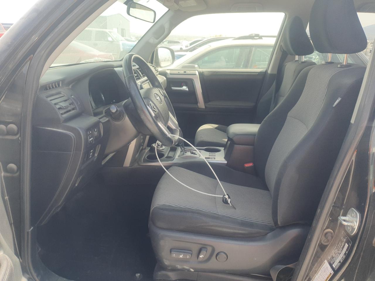 TOYOTA 4RUNNER SR5/SR5 PREMIUM