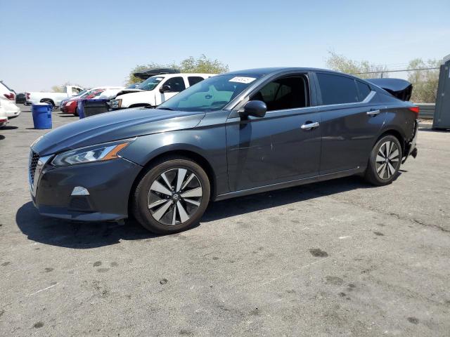 NISSAN ALTIMA SV