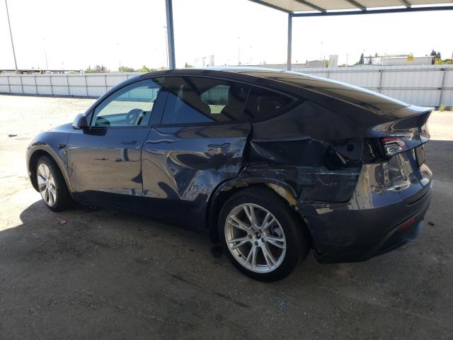 2022 TESLA MODEL Y 7SAYGDEE5NF372701