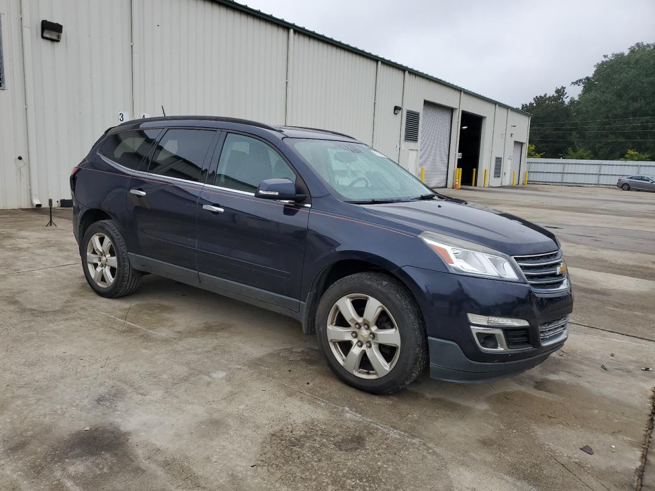 CHEVROLET TRAVERSE LT