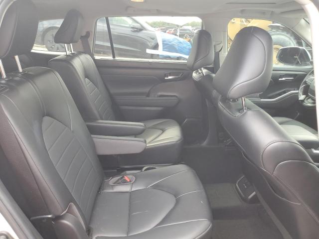2022 TOYOTA HIGHLANDER 5TDGZRBH2NS186348