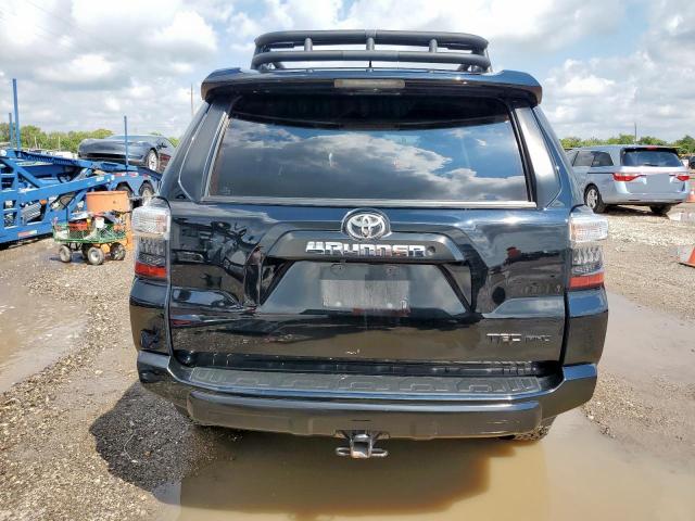 2019 TOYOTA 4RUNNER SR - JTEBU5JR2K5629705