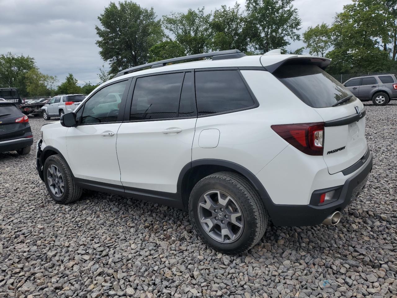 HONDA PASSPORT TRAIL SPORT