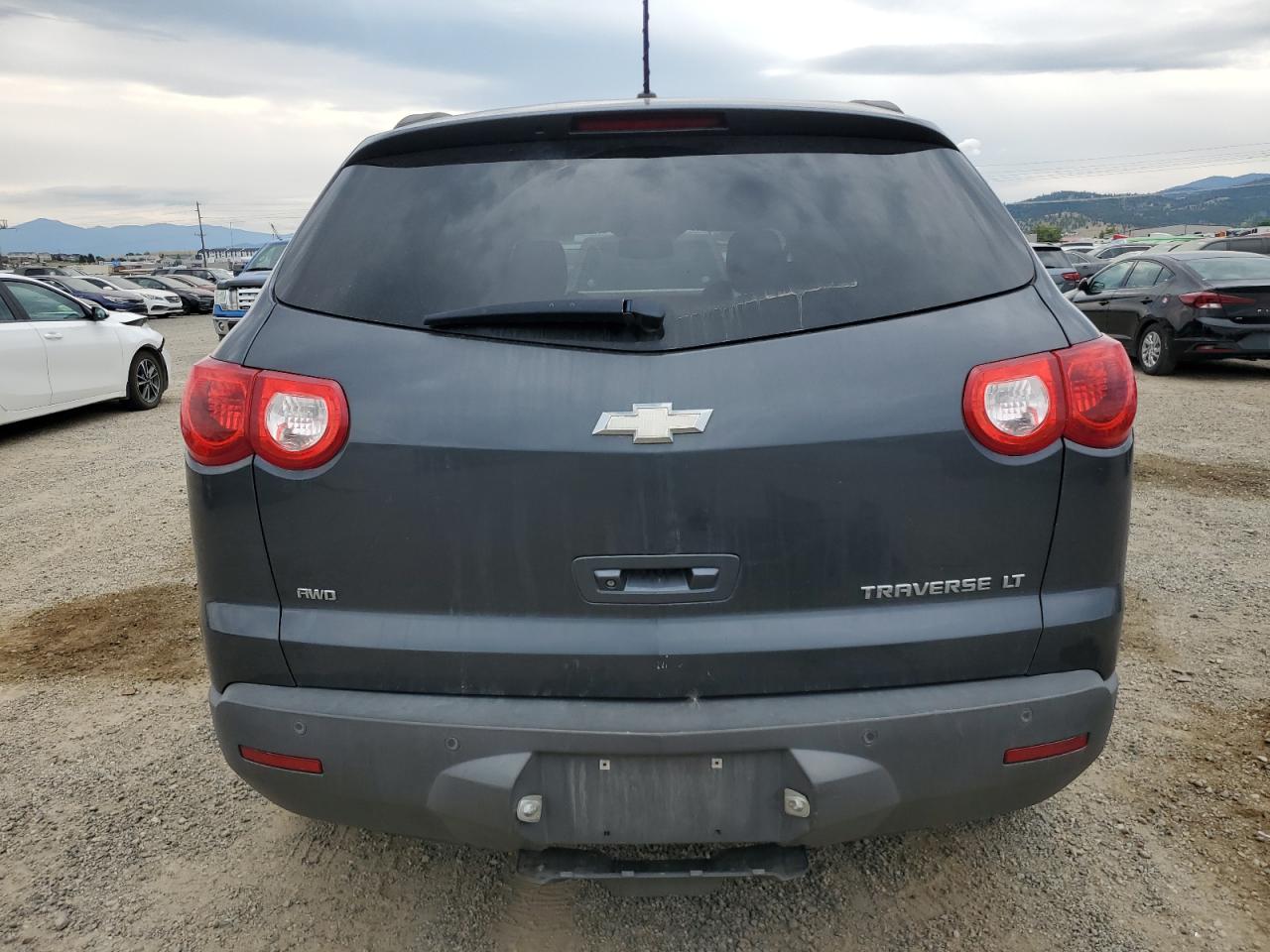 CHEVROLET TRAVERSE LT
