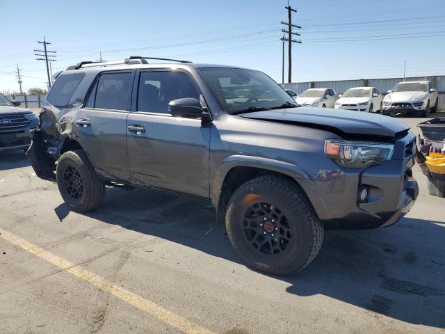 2020 TOYOTA 4RUNNER SR5/SR5 PREMIUM JTEBU5JR2L5824561