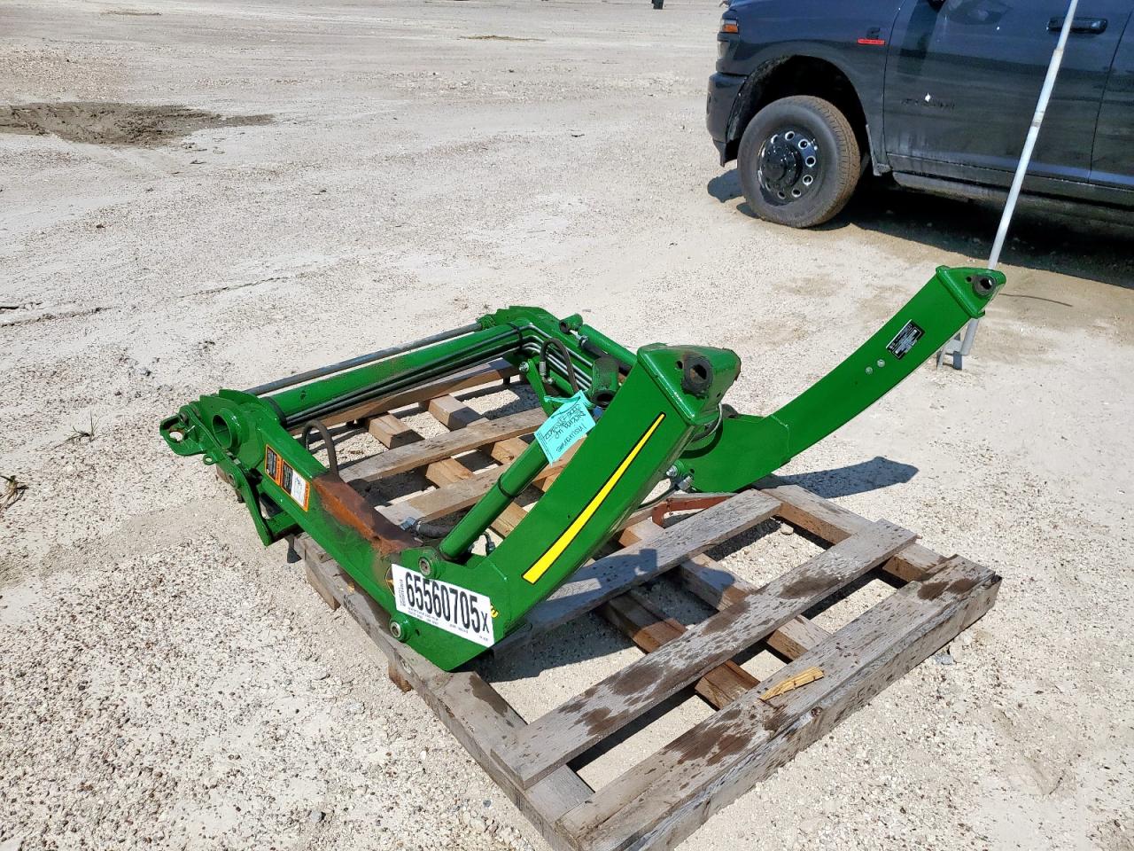 Lot #3212319755 2023 JOHN DEERE 300E