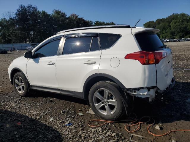 2015 TOYOTA RAV4 XLE JTMRFREV0FD168429