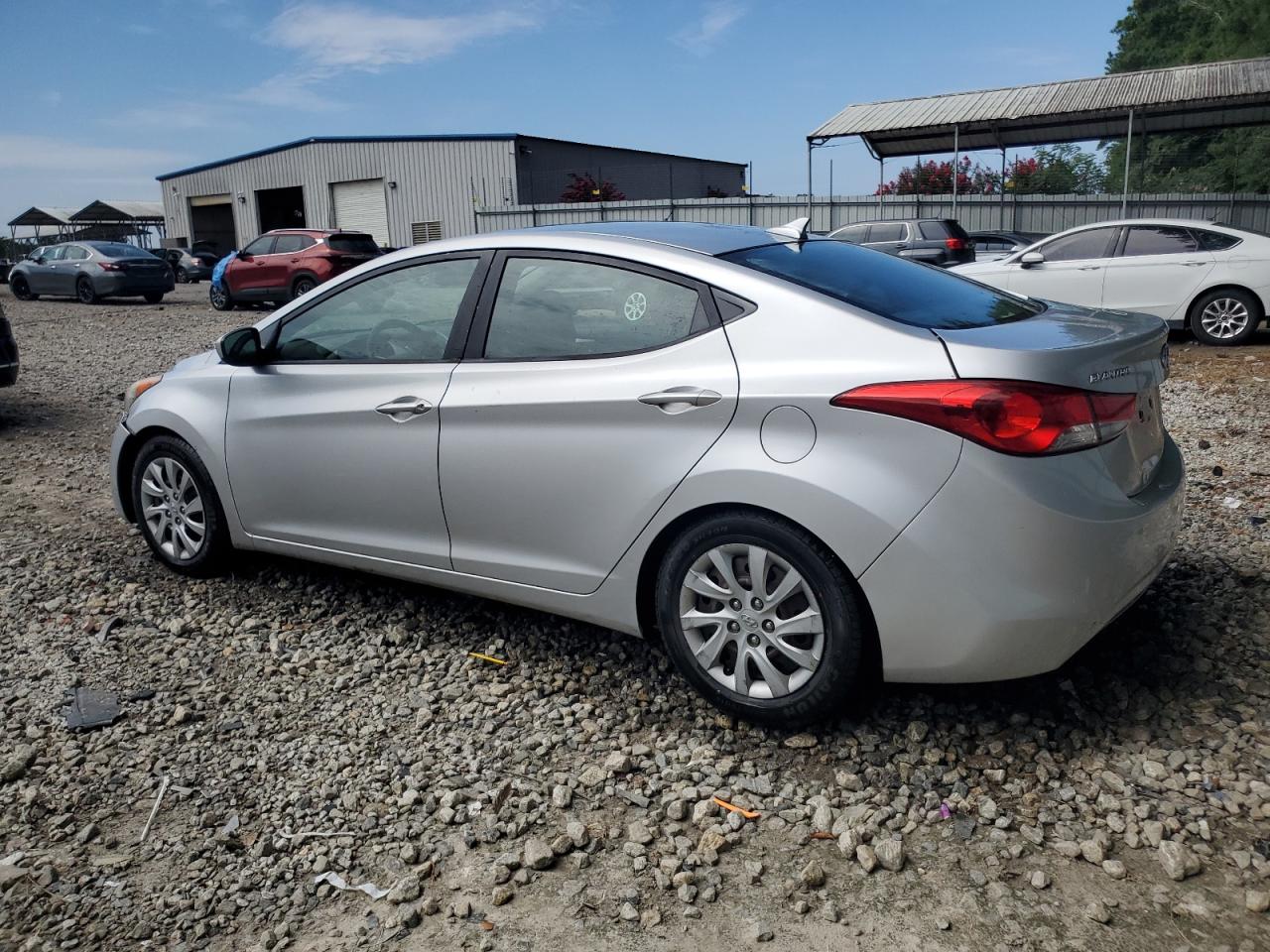 HYUNDAI ELANTRA GLS