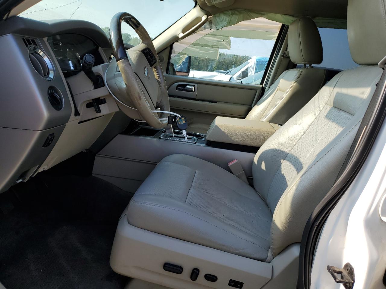 FORD EXPEDITION LIMITED