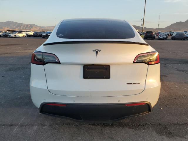 2022 TESLA MODEL Y 7SAYGDEE0NF385601