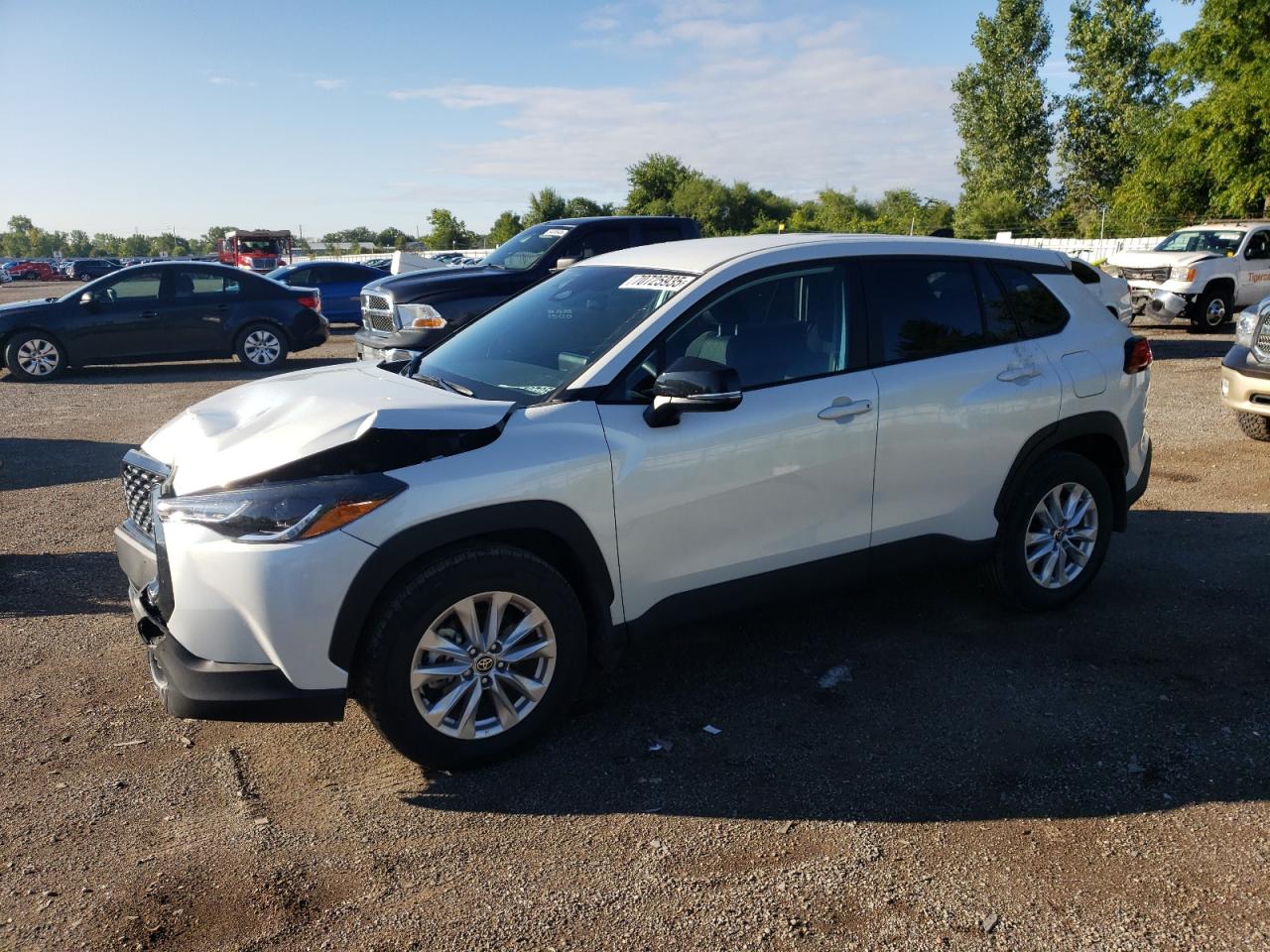 TOYOTA COROLLA CROSS LE