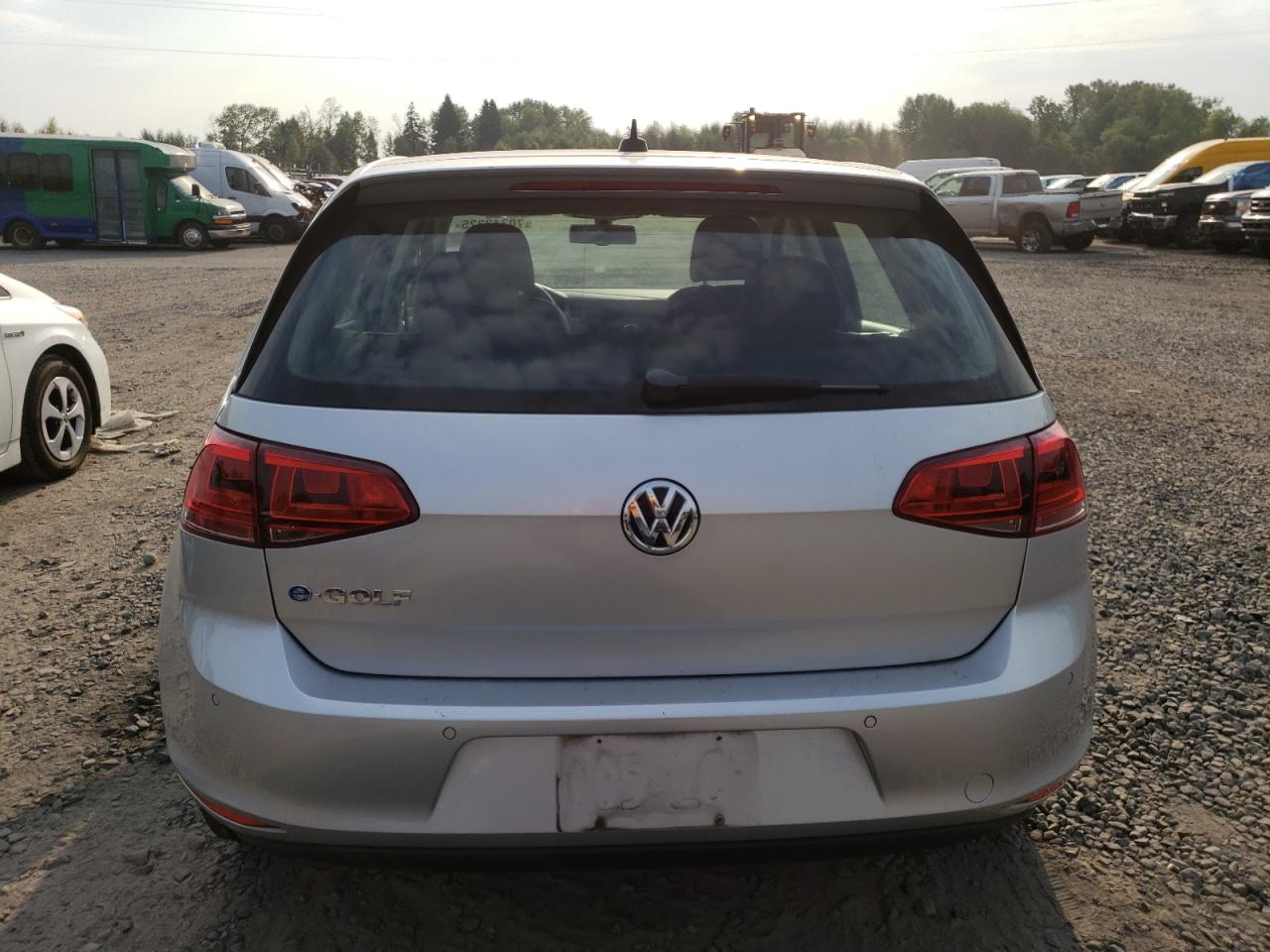VOLKSWAGEN E-GOLF SEL PREMIUM