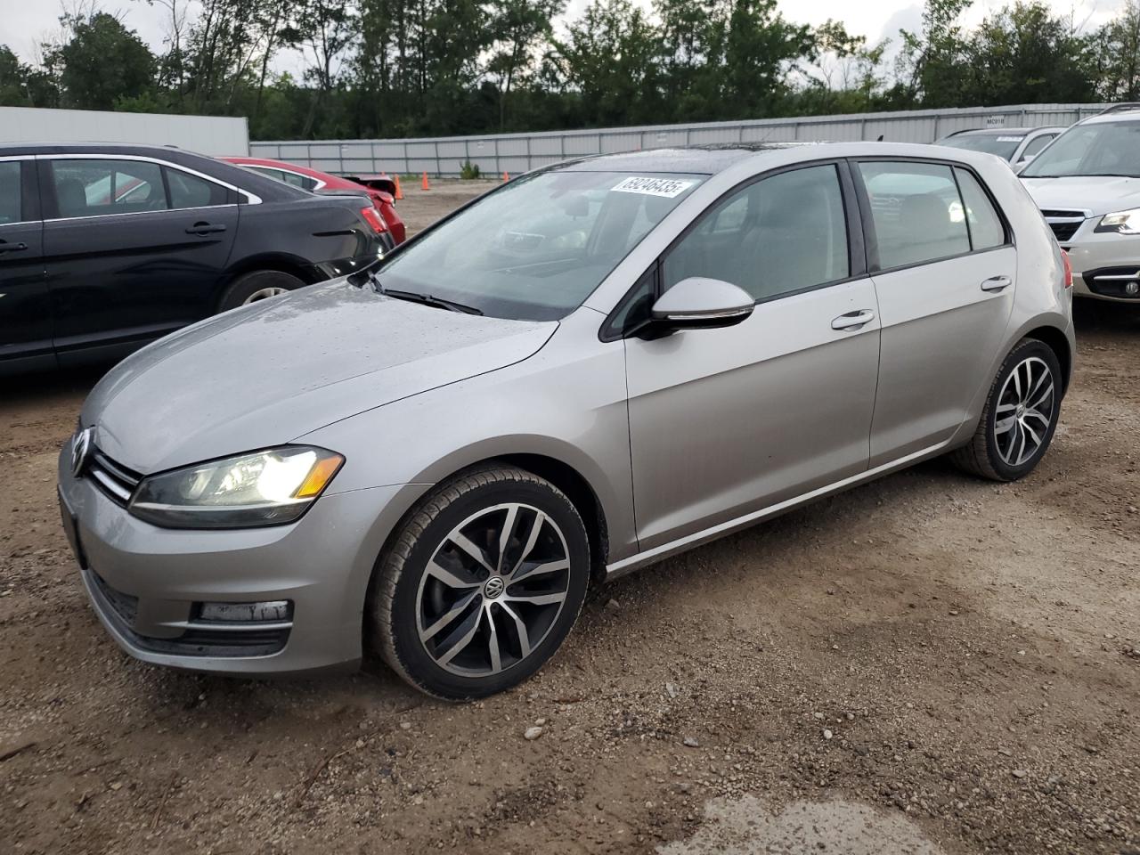 VOLKSWAGEN GOLF S/SE