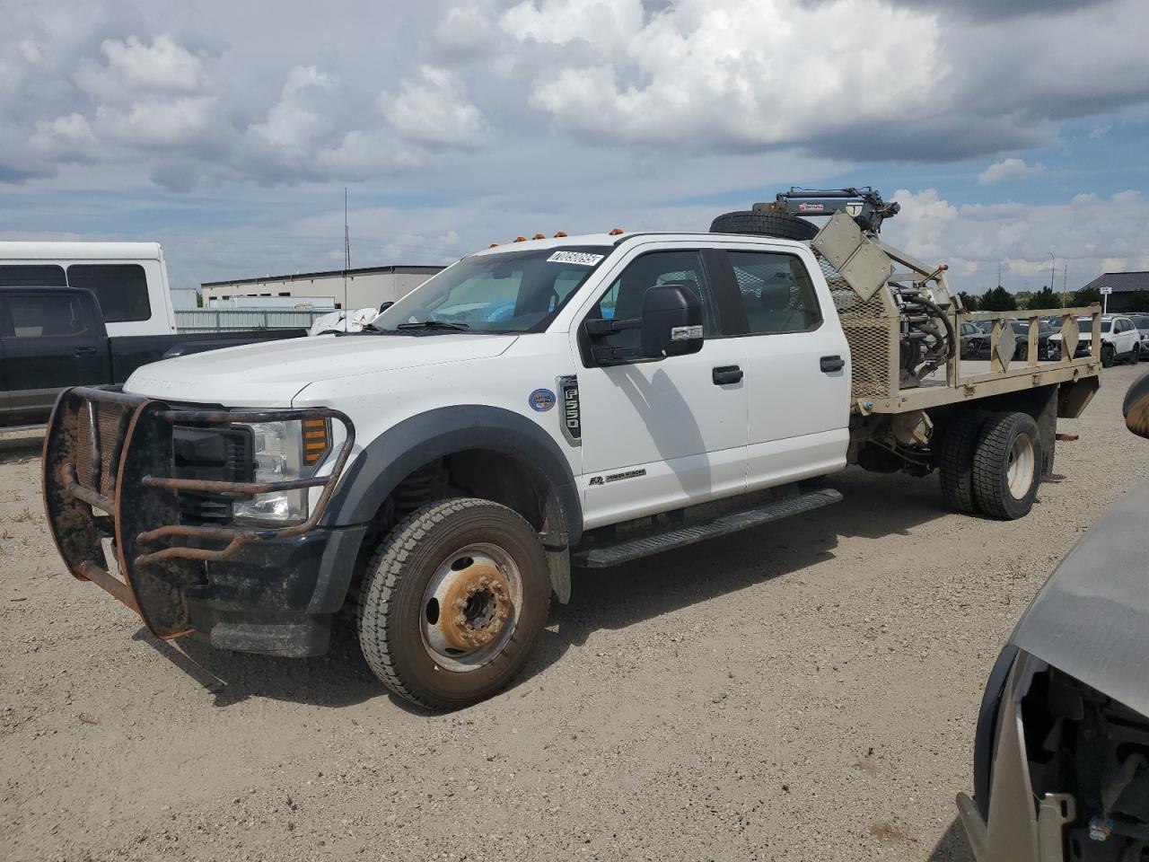 FORD F-550 SUPER DUTY